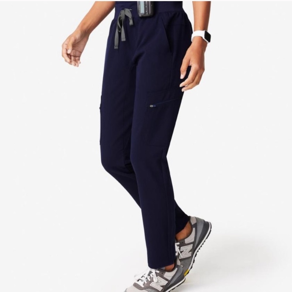 NWOT Figs Navy Kauro